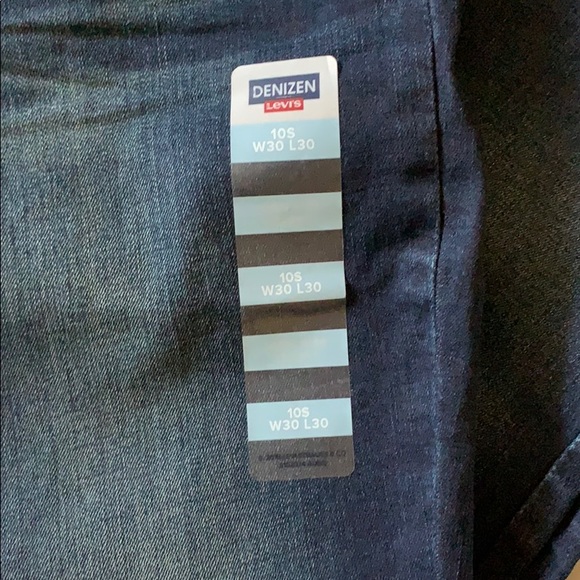 Levi’s Women’s Denizen Jeans - Picture 3 of 14